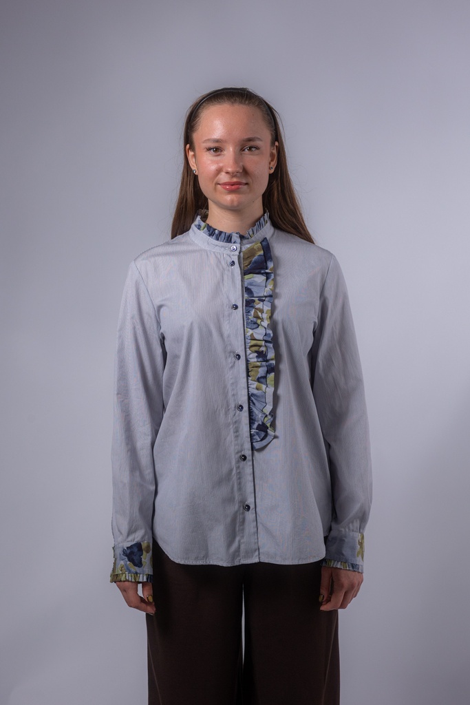[P3562_45009_GS-36] Bluse mit Stehkragen und Volants (36)
